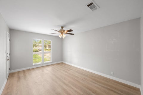 Tiny photo for 902 Emerald Wood DR, Austin, TX 78745 (MLS # 4211338)