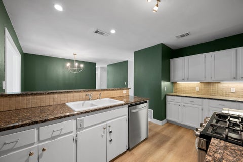 Tiny photo for 902 Emerald Wood DR, Austin, TX 78745 (MLS # 4211338)