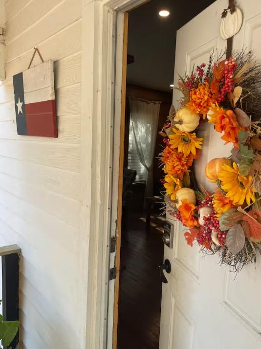 1241 Post Oak Point RD