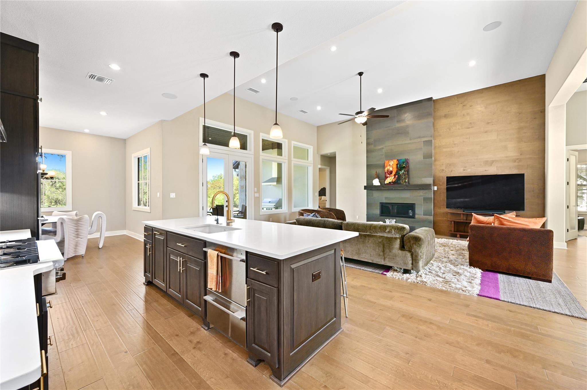 607 Flint Ridge TRL