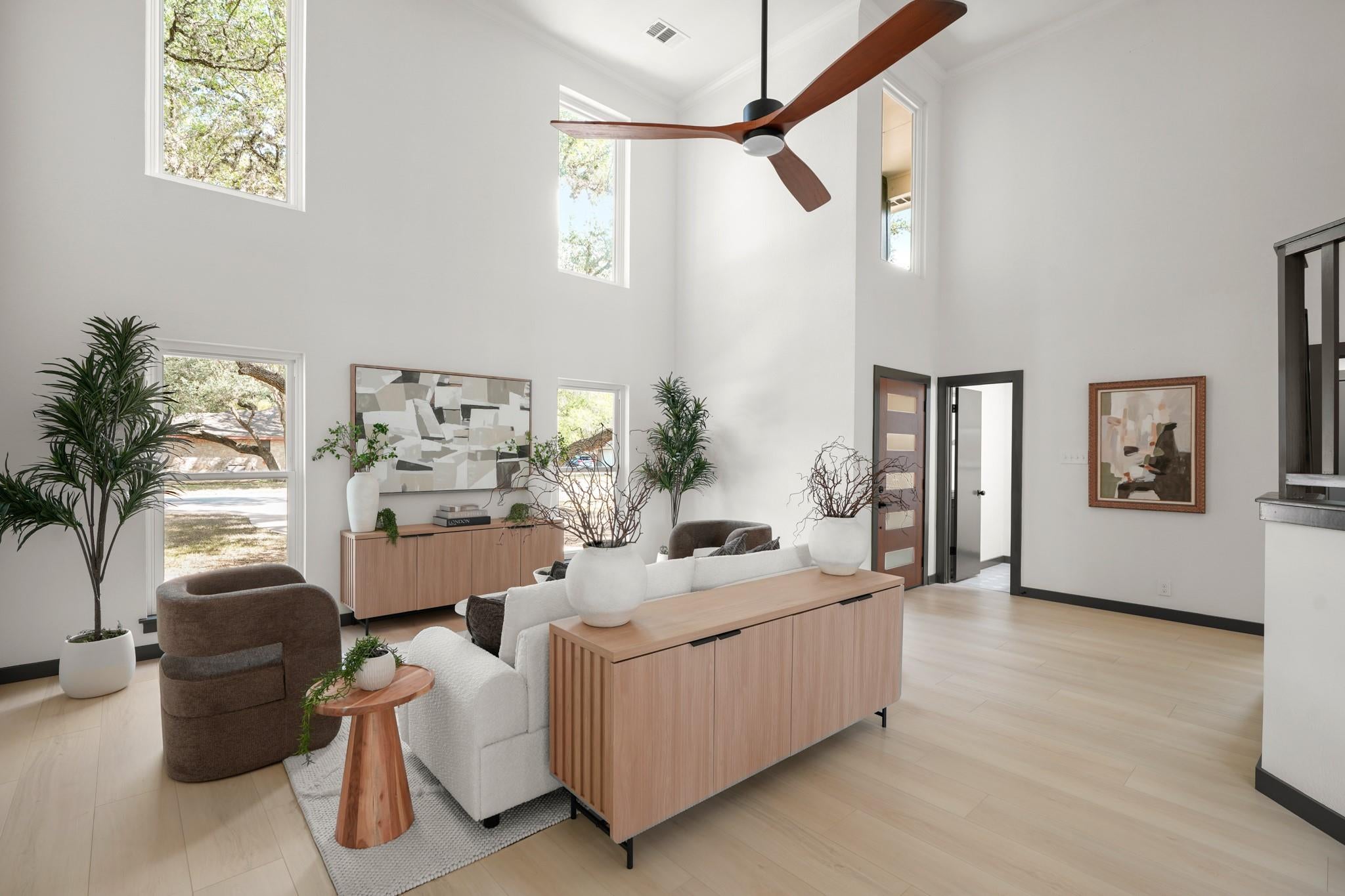 215 Dewberry CV