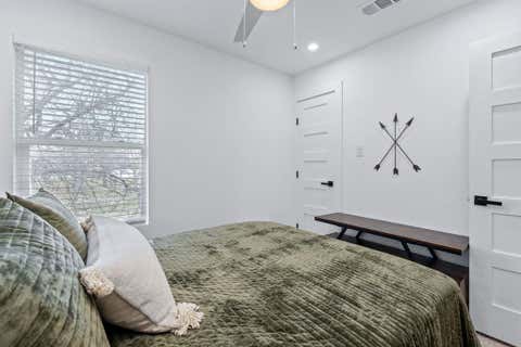 Tiny photo for 2706 Wheless LN #401, Austin, TX 78723 (MLS # 8979571)