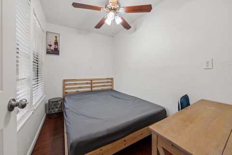 Tiny photo for 1010 W 23rd ST #16, Austin, TX 78705 (MLS # 7136966)