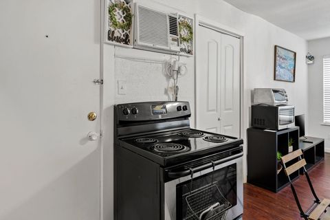 Tiny photo for 1010 W 23rd ST #16, Austin, TX 78705 (MLS # 7136966)