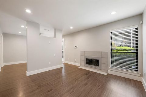 Tiny photo for 935 La Posada DR #115, Austin, TX 78752 (MLS # 2121379)