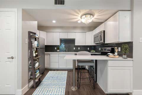 Tiny photo for 935 La Posada DR #115, Austin, TX 78752 (MLS # 2121379)