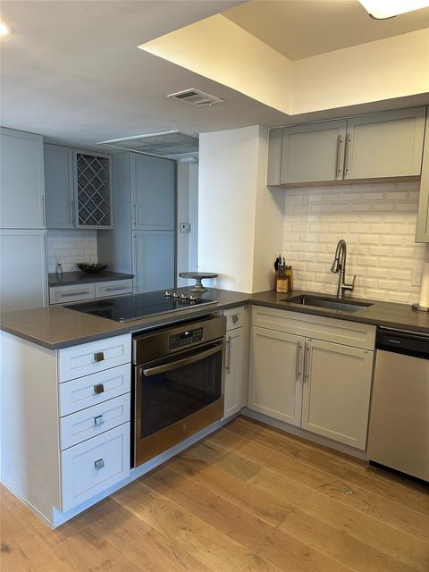 Tiny photo for 1122 Colorado ST #1702, Austin, TX 78701 (MLS # 4085366)