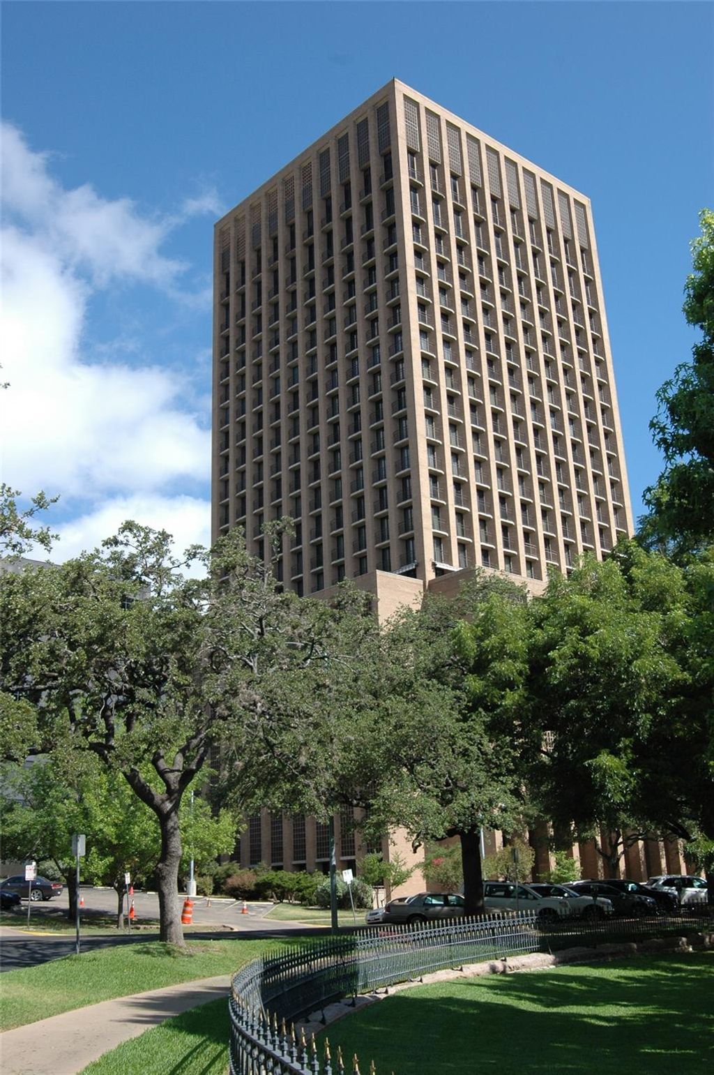 Photo of 1122 Colorado ST #1702, Austin, TX 78701 (MLS # 4085366)