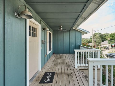 Tiny photo for 2200 E 18th ST, Austin, TX 78702 (MLS # 5104724)