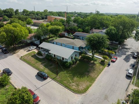 Tiny photo for 2200 E 18th ST, Austin, TX 78702 (MLS # 5104724)