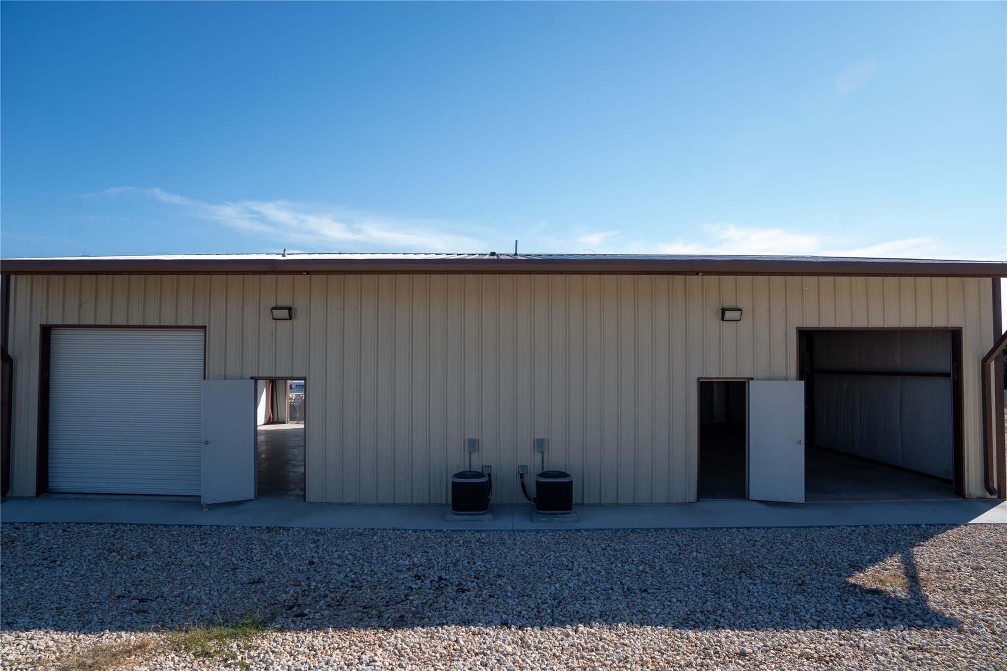 2550 County Road 279 RD E&F