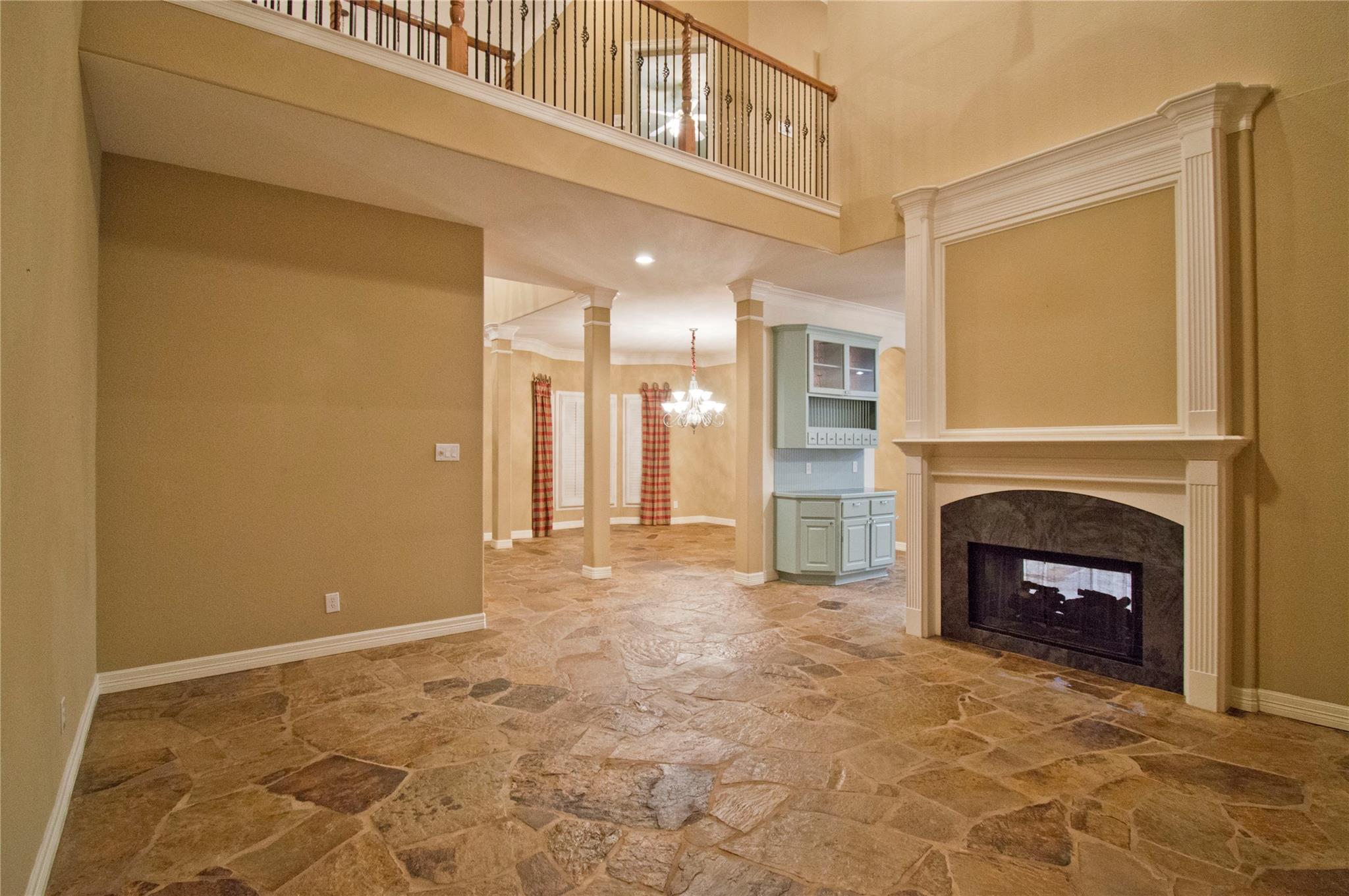 17323 Fountain Bluff DR
