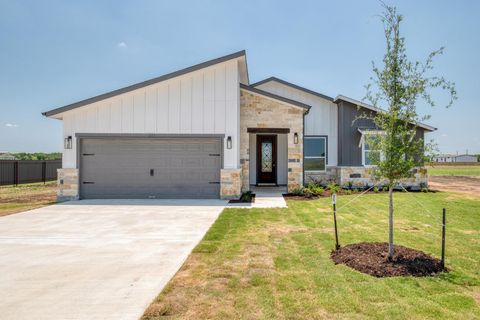 203 Alonzo DR Del Valle TX 78617