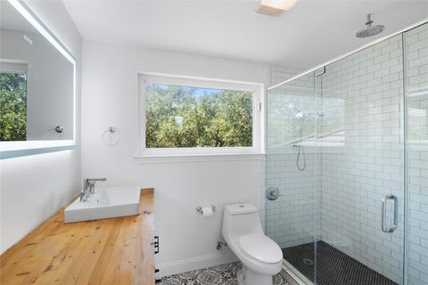 Tiny photo for 720 ROLLING GREEN DR, Lakeway, TX 78734 (MLS # 6755567)