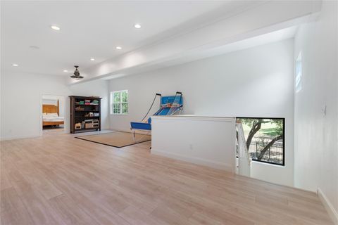 Tiny photo for 720 ROLLING GREEN DR, Lakeway, TX 78734 (MLS # 6755567)