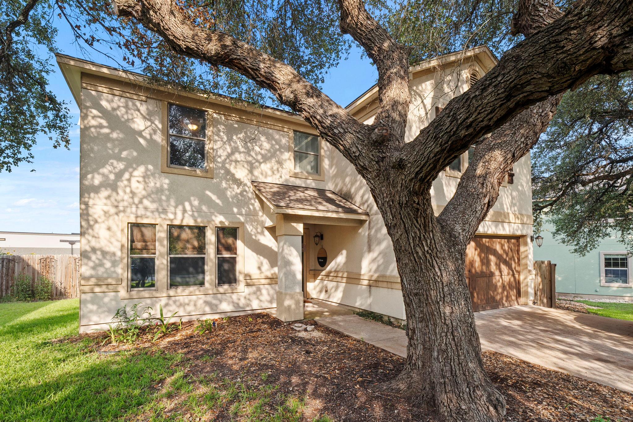 4504 Woodstock DR