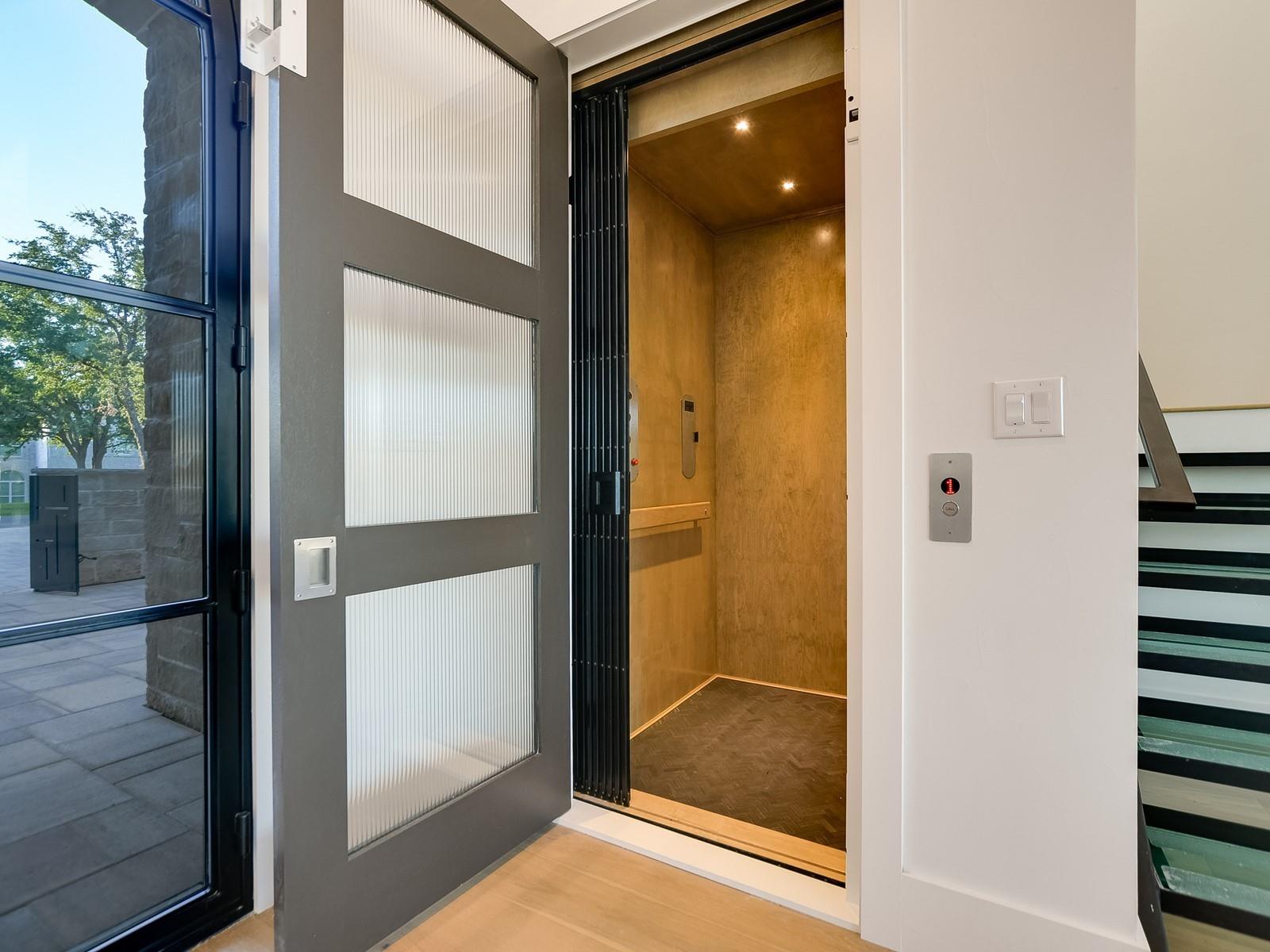 315 Matern CT