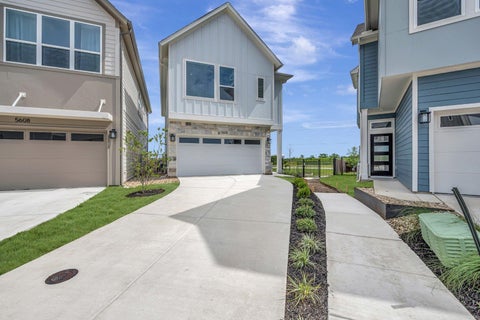 Photo of 5610 Forks RD, Austin, TX 78747 (MLS # 5702608)
