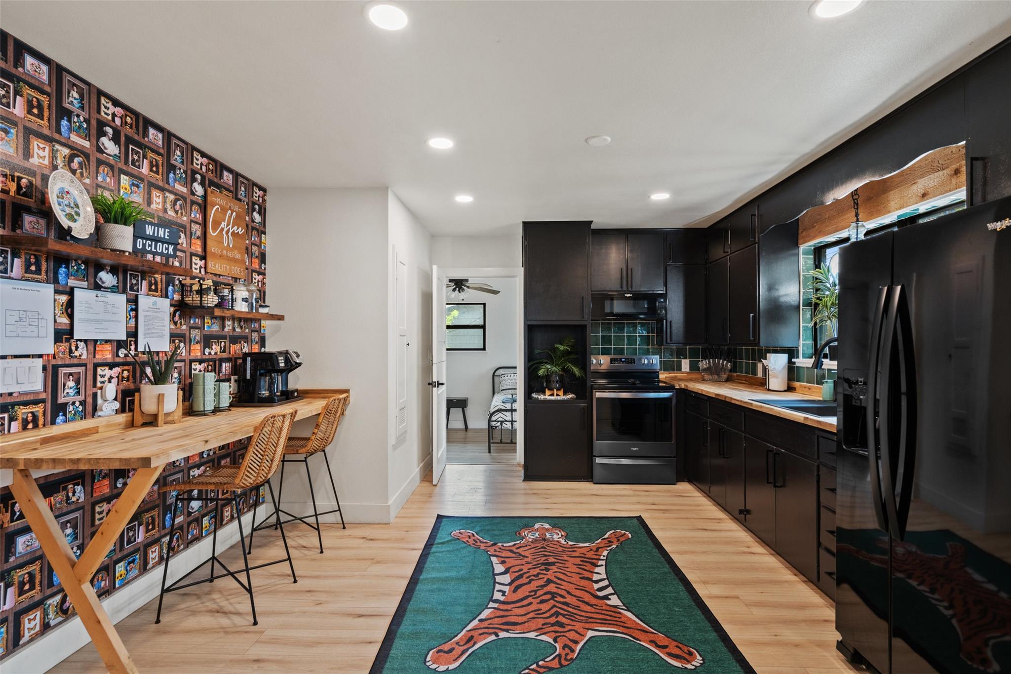 326 W Mulberry ST