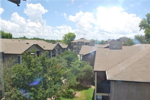 Tiny photo for 12166 METRIC BLVD BLVD #340, Austin, TX 78758 (MLS # 3685515)