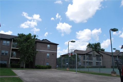 Tiny photo for 12166 METRIC BLVD BLVD #340, Austin, TX 78758 (MLS # 3685515)