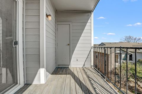 Tiny photo for 12166 METRIC BLVD BLVD #340, Austin, TX 78758 (MLS # 3685515)