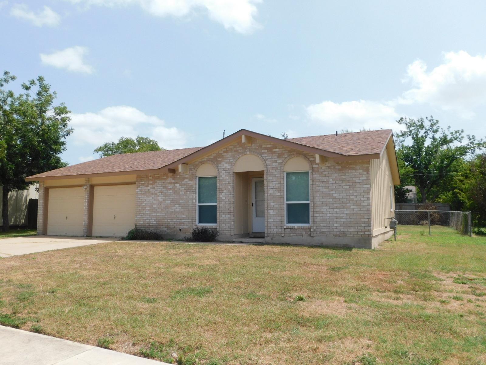1902 Aberdeen DR