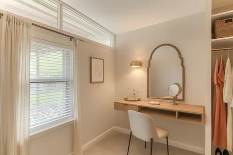 Tiny photo for 505 W Crestland DR, Austin, TX 78752 (MLS # 5262913)