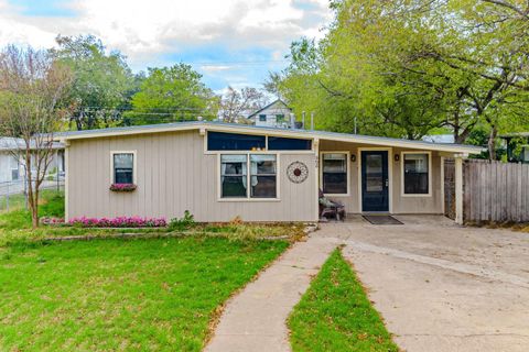 Tiny photo for 505 W Crestland DR, Austin, TX 78752 (MLS # 5262913)