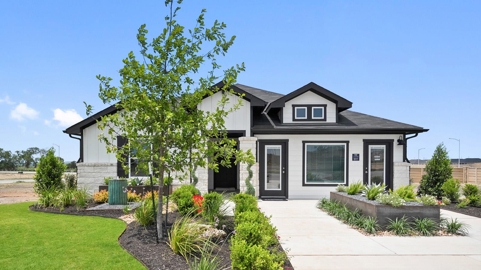 15000 Monarch Ranch DR