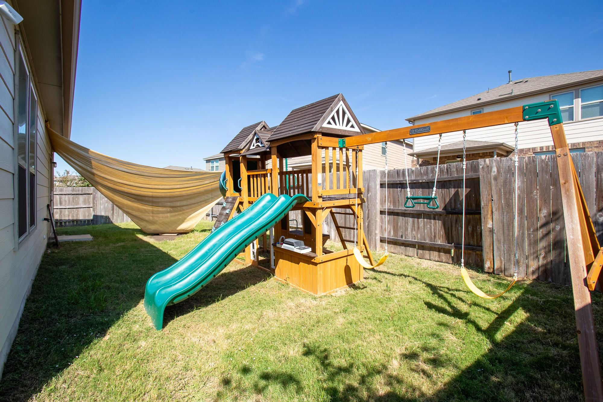 11800 Amber Stream LN