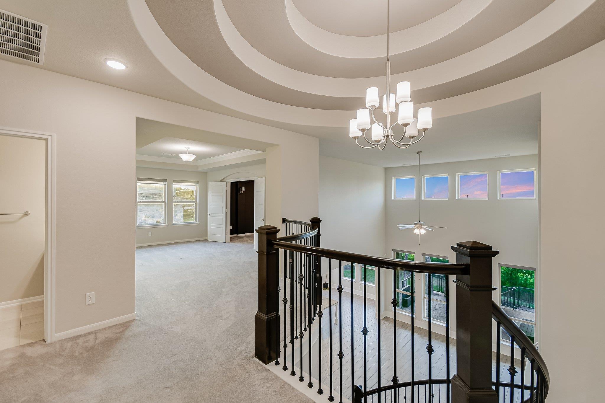 Lakeway, Texas 78738, United States, 4 Bedrooms Bedrooms, ,4 BathroomsBathrooms,Residential,Pending,118370