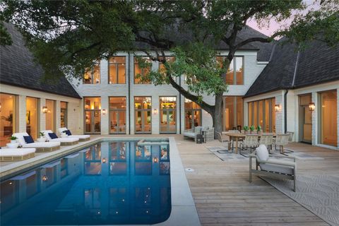 Photo of 3614 Murillo CIR, Austin, TX 78703 (MLS # 9126170)