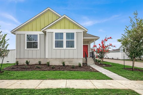 126 Huckleberry LN Elgin TX 78621