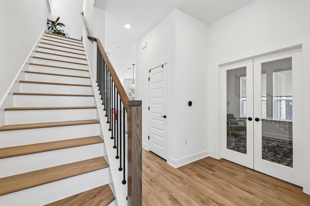 Photo of 615 Bernese PASS, Austin, TX 78745 (MLS # 6581233)
