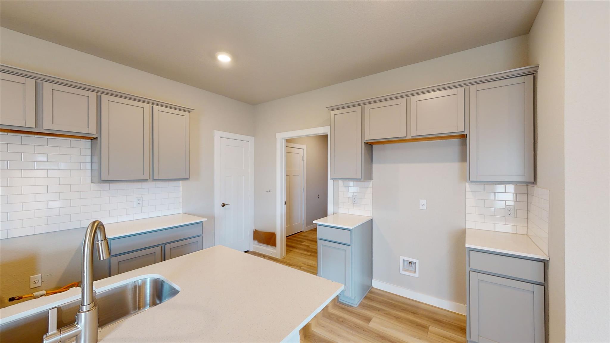 318 Dobson DR