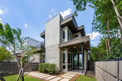 Photo of 2004 E 8th ST, Austin, TX 78702 (MLS # 1262004)