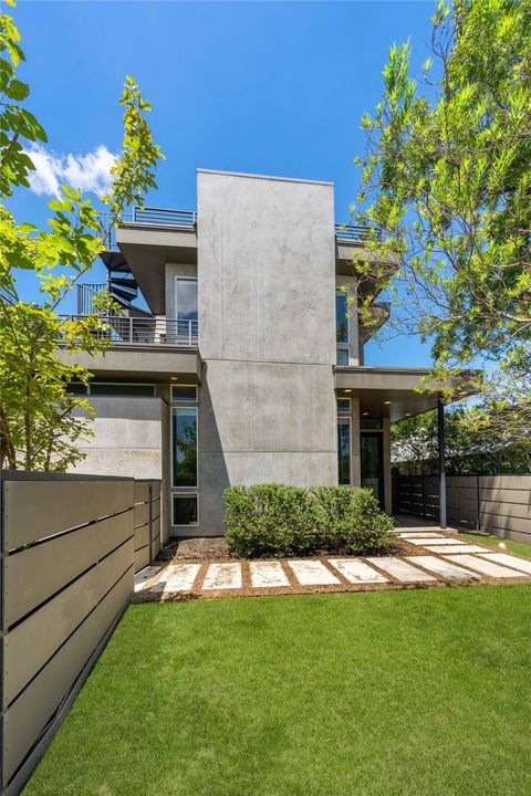 Tiny photo for 2004 E 8th ST, Austin, TX 78702 (MLS # 1262004)