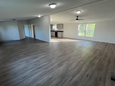 100 Heather CV Hutto TX 78634