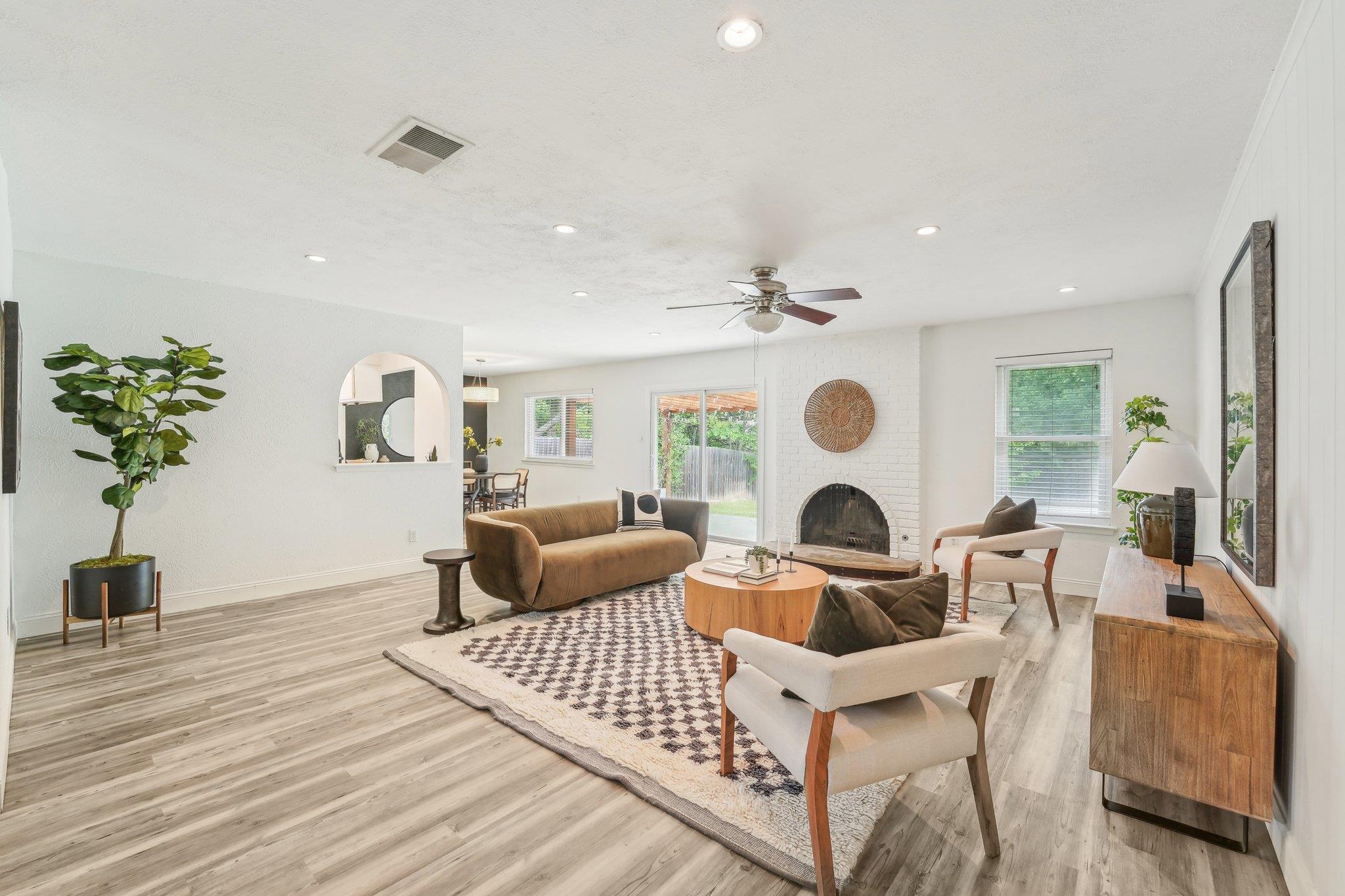 6111 Bridlington CIR