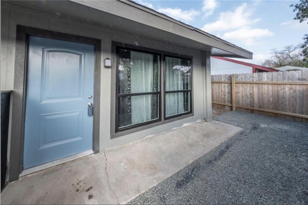 2610 EKTOM DR APT C, AUSTIN, TX 78745 - Image a67e7d725ba13145b021bbf9d0ad4889/3635444485