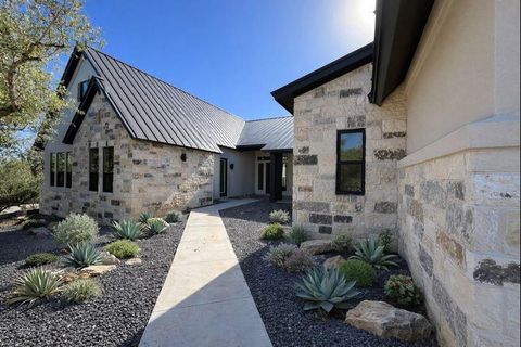 202 Brown Saddle CV Driftwood TX 78619