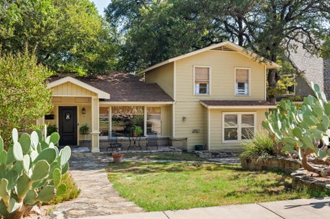 Photo of 2500 W 12th ST, Austin, TX 78703 (MLS # 8762834)