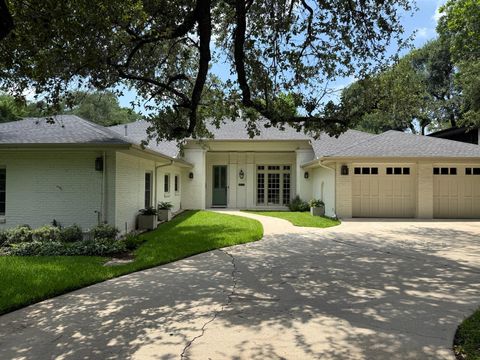 1904 Meadowbrook DR Austin TX 78703