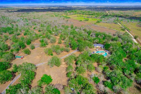 A home in Luling