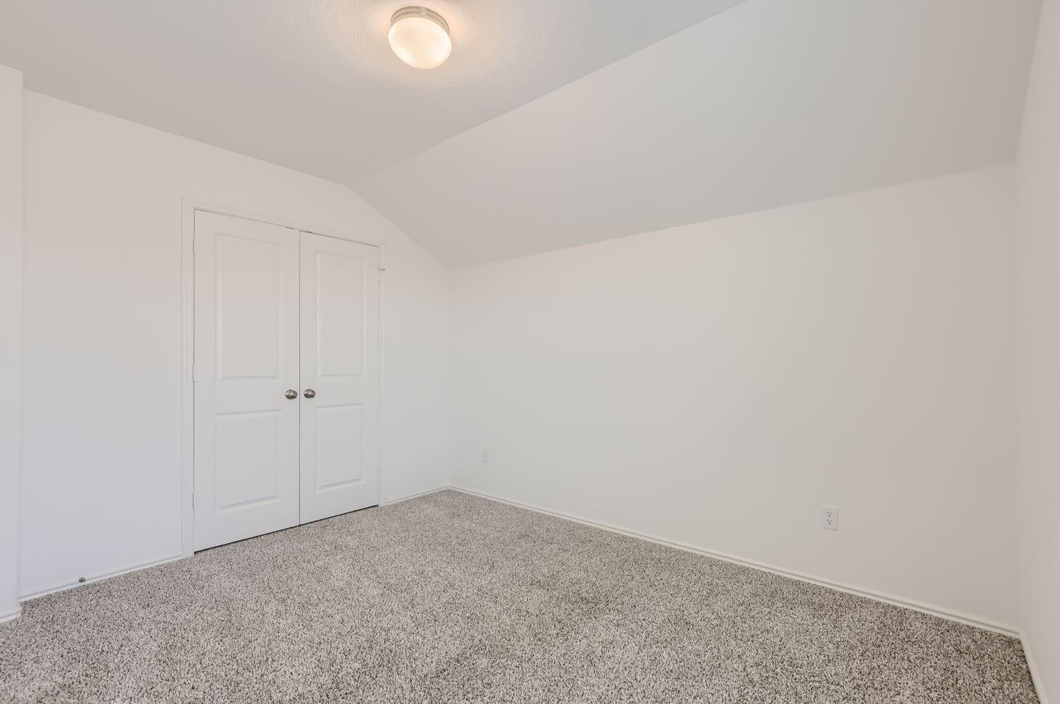 Georgetown, Texas 78626, United States, 5 Bedrooms Bedrooms, ,3 BathroomsBathrooms,Residential,Active,48639