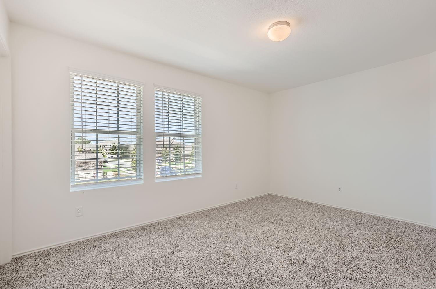 Georgetown, Texas 78626, United States, 5 Bedrooms Bedrooms, ,3 BathroomsBathrooms,Residential,Active,48639