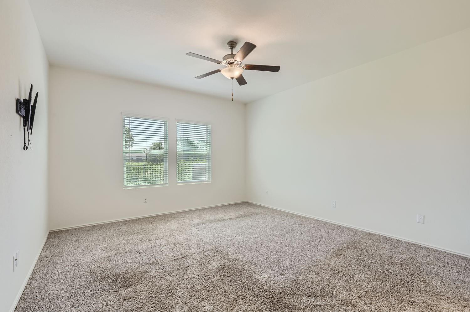 Georgetown, Texas 78626, United States, 5 Bedrooms Bedrooms, ,3 BathroomsBathrooms,Residential,Active,48639