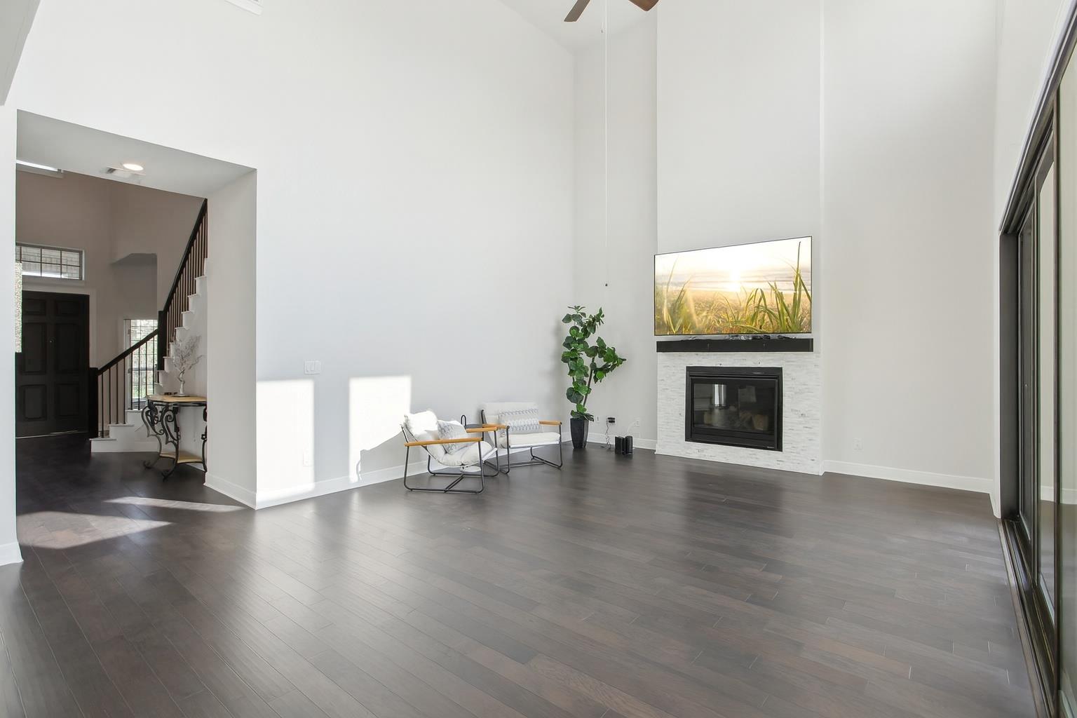 2436 Capestrano CIR