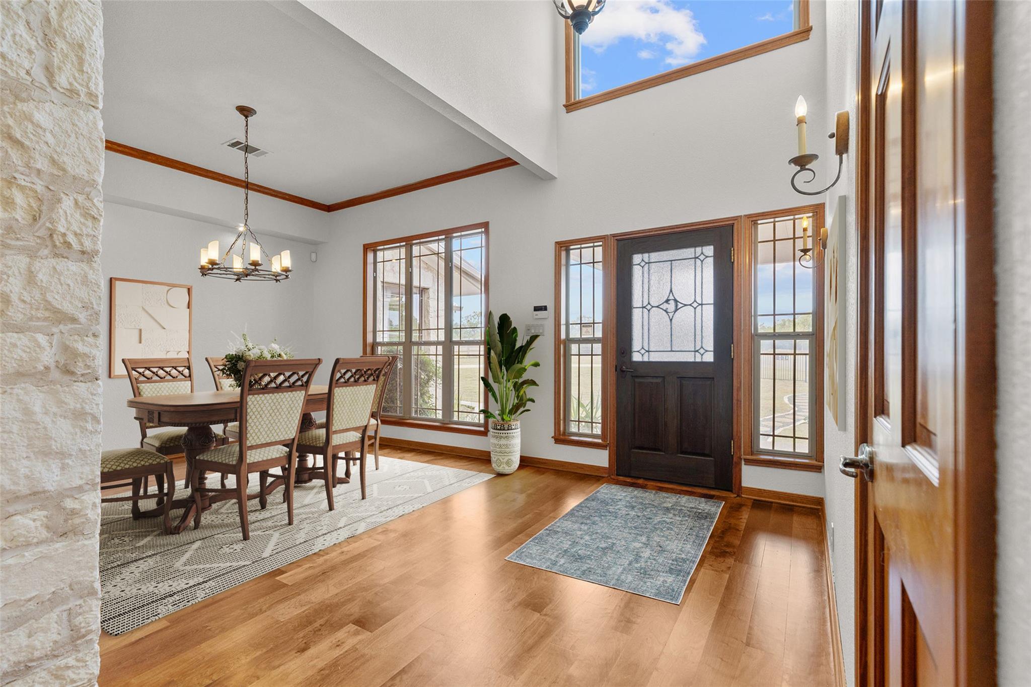 300 Little Gabriel River DR